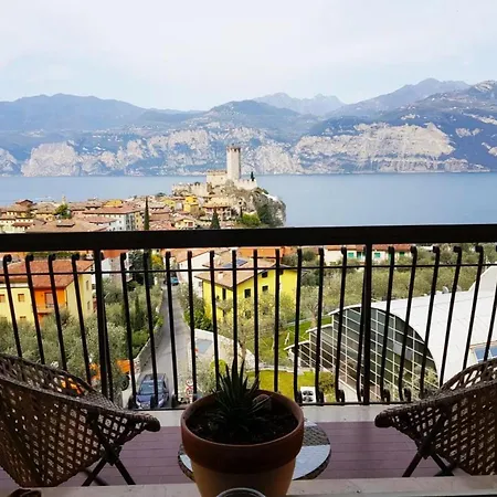 Unique views -Casa di SaskiaCharlotteJunker